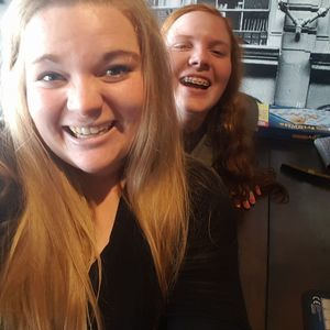 Meet your Posher, Katarina